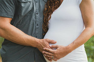 Factors To Keep In Mind When Buying Maternity Insurance Plans