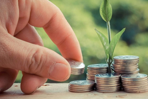 How Endowment Policies Can Help You Grow Your Savings?